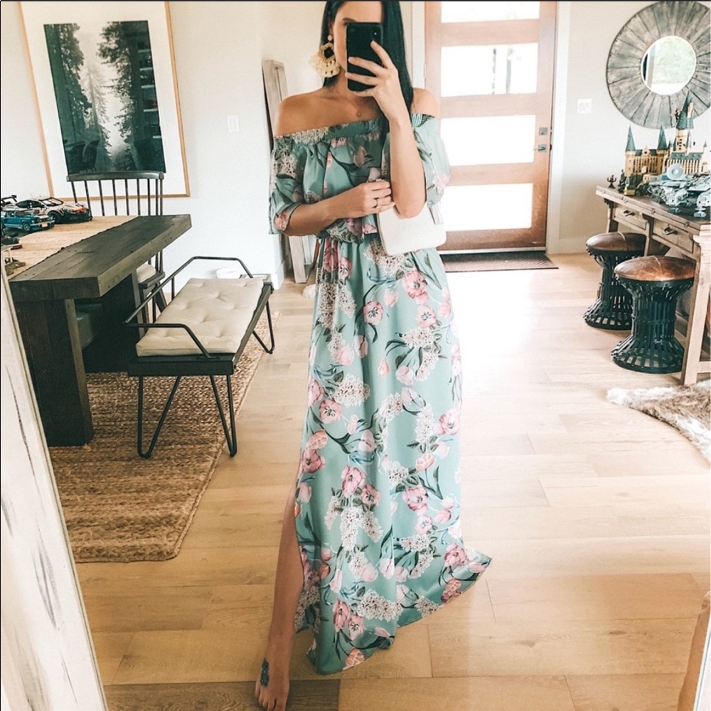 NWT Show me your Mumu hacienda floral maxi dress